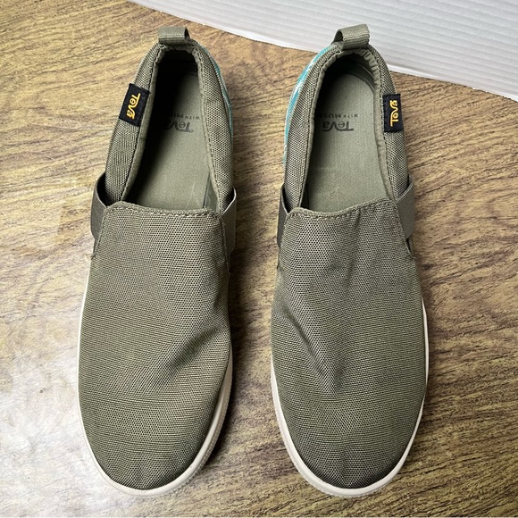 Teva Voya Slip On Canvas Green Sneakers Size 9 - Picture 3 of 12